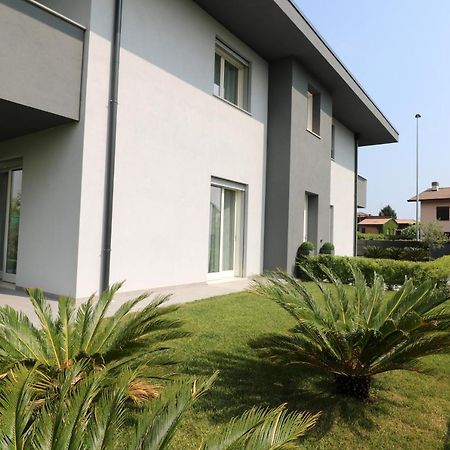 Marali Lake Apartments Di Enrica Bianchera Desenzano del Garda Esterno foto