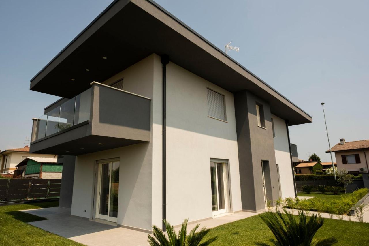 Marali Lake Apartments Di Enrica Bianchera Desenzano del Garda Esterno foto