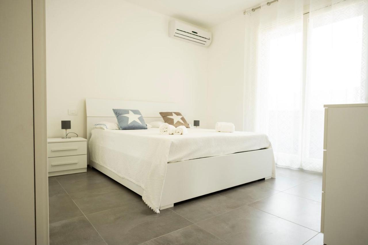 Marali Lake Apartments Di Enrica Bianchera Desenzano del Garda Esterno foto