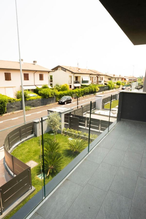 Marali Lake Apartments Di Enrica Bianchera Desenzano del Garda Esterno foto