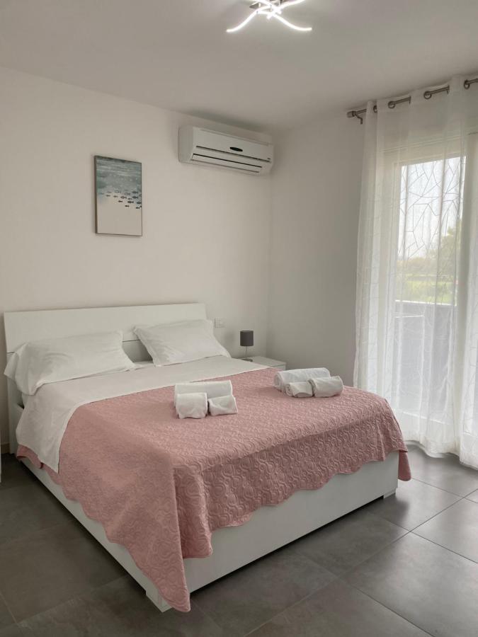 Marali Lake Apartments Di Enrica Bianchera Desenzano del Garda Esterno foto