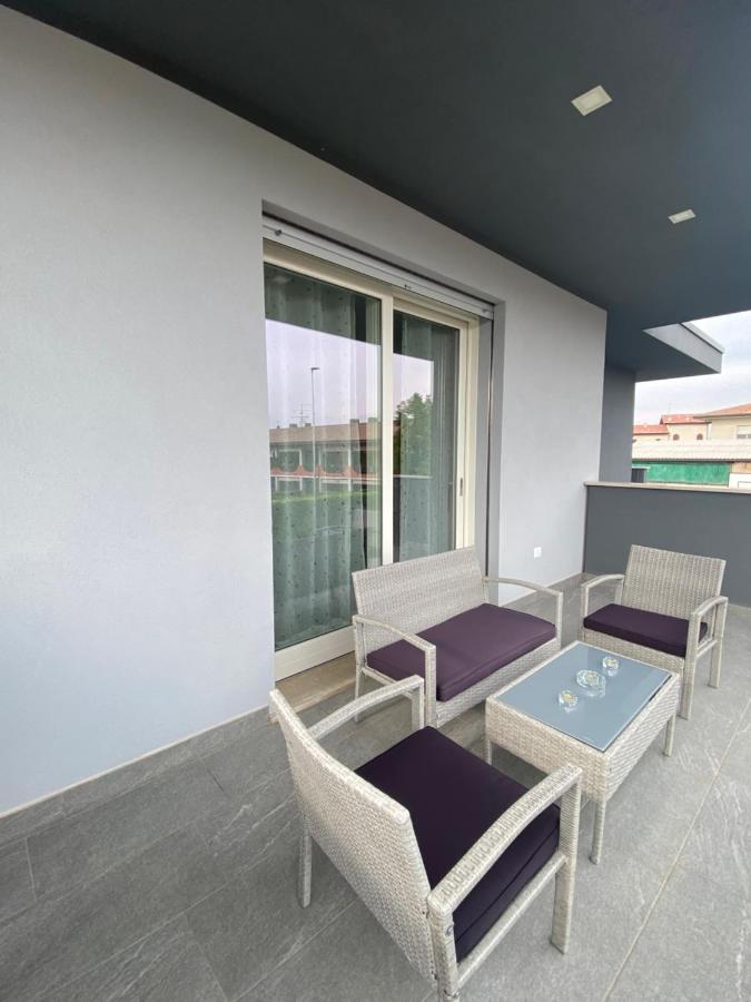 Marali Lake Apartments Di Enrica Bianchera Desenzano del Garda Esterno foto